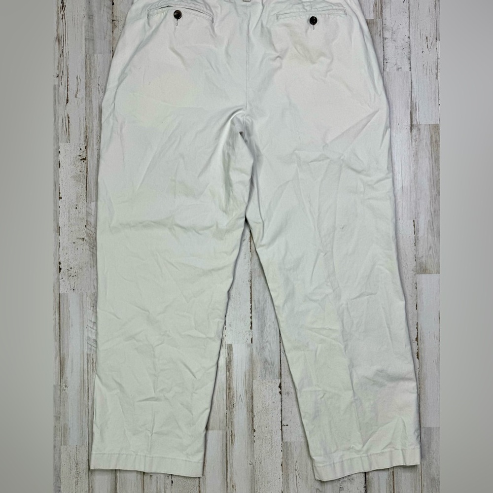 LL Bean Standard Fit Chino Pants Men's 36x30 Khaki Cream Cotton Blend - Picture 10 of 10